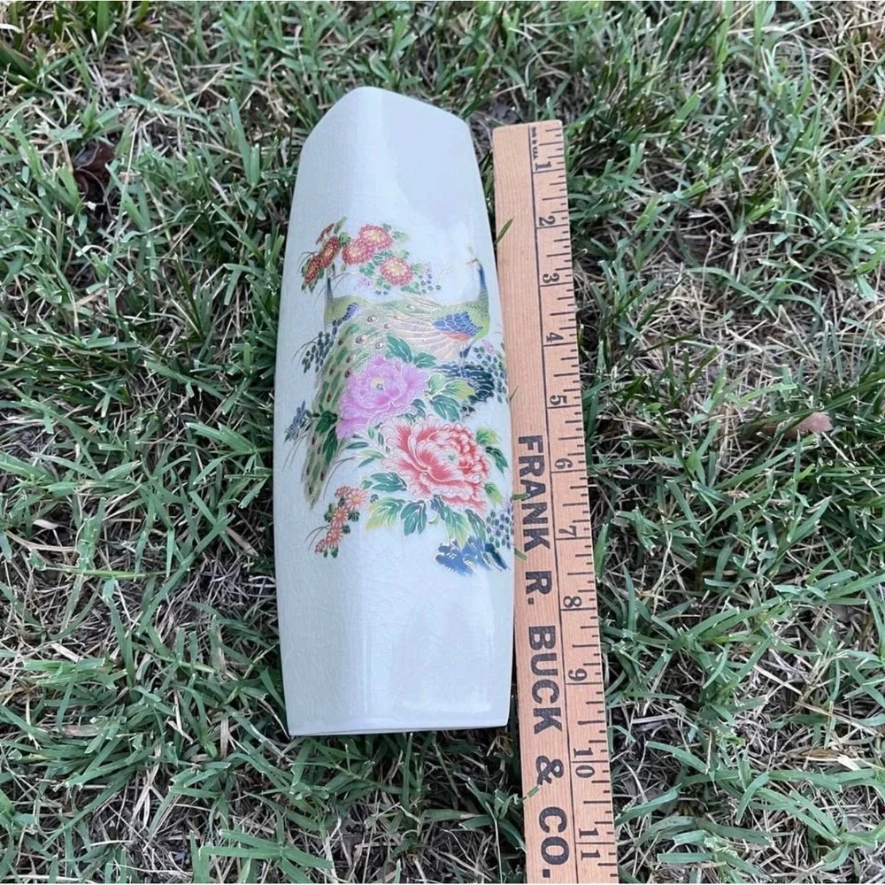 Vintage Satsuma Japan Peacock Floral Ceramic Bud Vase Gold Trim Chinoiserie